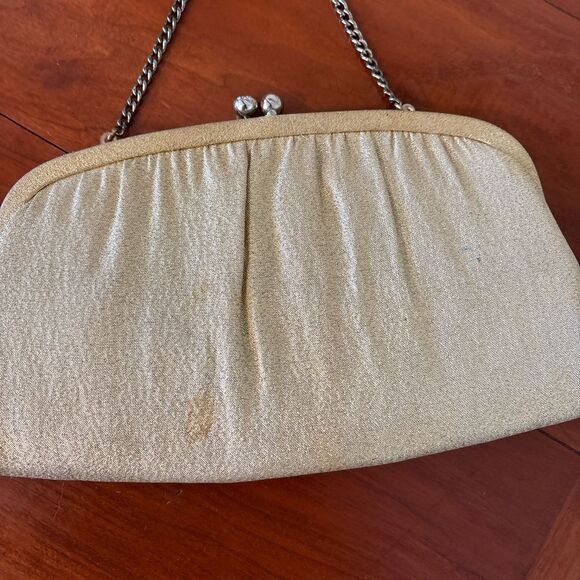 Vintage Gold Evening Clutch with Chain Strap | Kisslock Rhinestone Closure - Picture 9 of 10